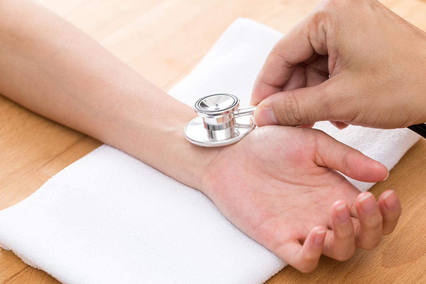 Pulse Diagnostic on Hand
